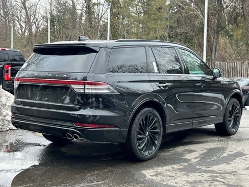New 2026 Lincoln Aviator Reserve image 4