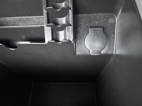 Used 2020 Nissan Frontier SV w/ SV Utility Package image 21