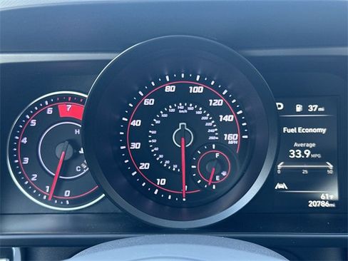 Certified 2023 Hyundai Elantra SEL image 22