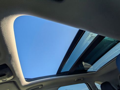 New 2026 Kia Sorento S w/ S Panoramic Sunroof Package FWD image 26