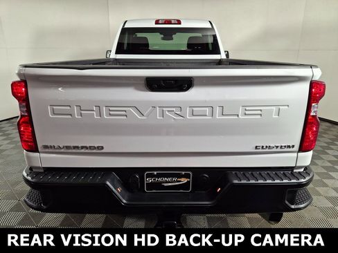 Used 2024 Chevrolet Silverado 2500 W/T w/ WT Convenience Package image 4