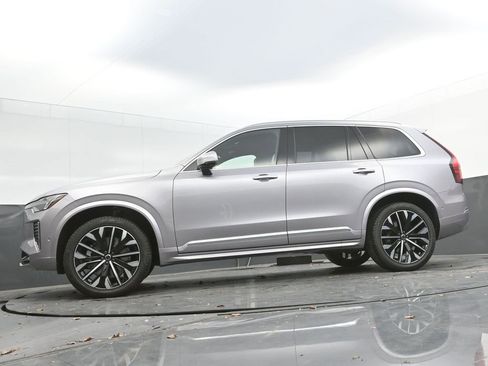 New 2026 Volvo XC90 B6 Plus w/ Protection Package Premier image 25