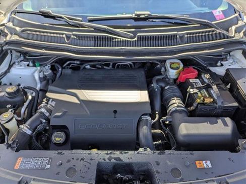 Used 2018 Ford Explorer Sport image 25