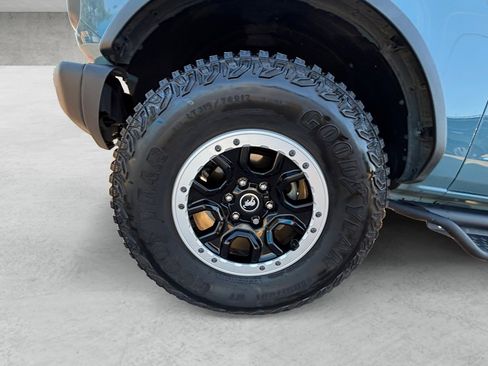 Used 2023 Ford Bronco Badlands image 27