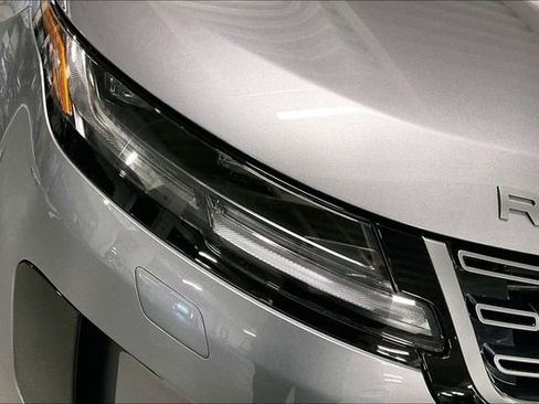 Certified 2025 Land Rover Range Rover Evoque S image 28