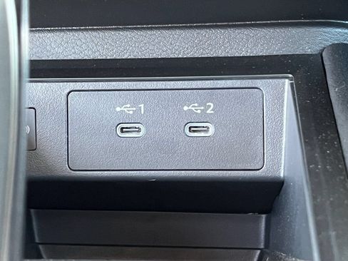New 2026 Nissan Kicks SR FWD image 23