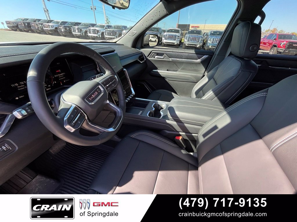Used 2026 GMC Acadia Elevation w/ Black Edition FWD image 10