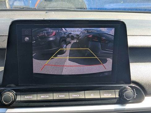 Used 2023 Kia Forte LXS w/ LXS Technology Package FWD image 25