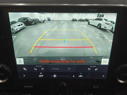 Used 2025 Lexus NX 250 250 Premium w/ Towing Package (2000 Lbs) image 22