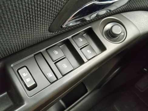 Used 2015 Chevrolet Cruze LT FWD image 27