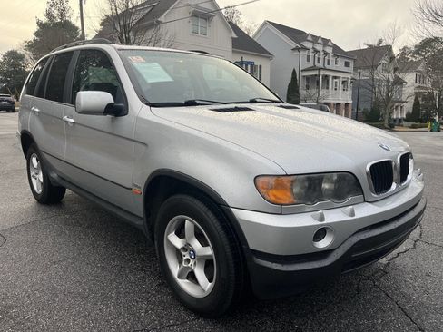 Used 2002 BMW X5 3.0i image 2