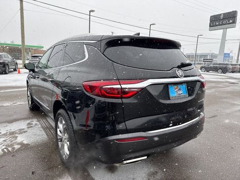 Used 2019 Buick Enclave Avenir w/ Avenir Technology Package image 2