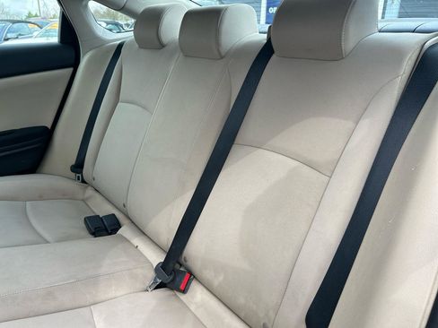 Used 2018 Honda Civic LX image 19