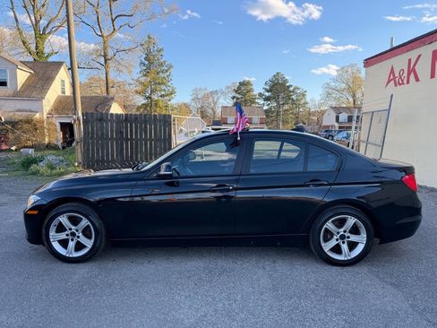 Used 2013 BMW 320i xDrive Sedan image 4