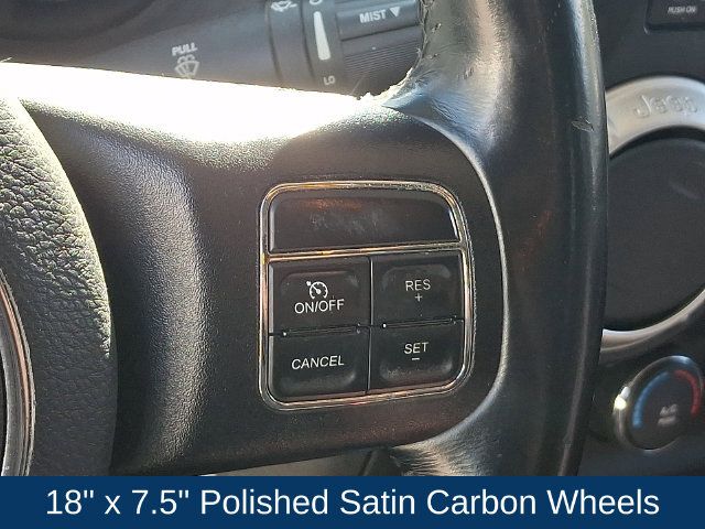 Used 2014 Jeep Wrangler Unlimited Sahara w/ Connectivity Group AWD/4WD image 8