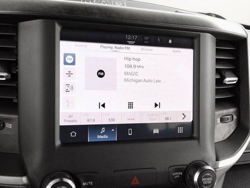 Certified 2022 RAM 1500 Big Horn w/ Trailer Tow Group image 34