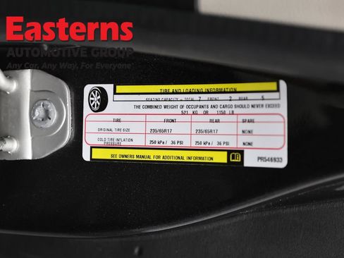 Used 2023 Chrysler Pacifica Touring-L FWD image 35