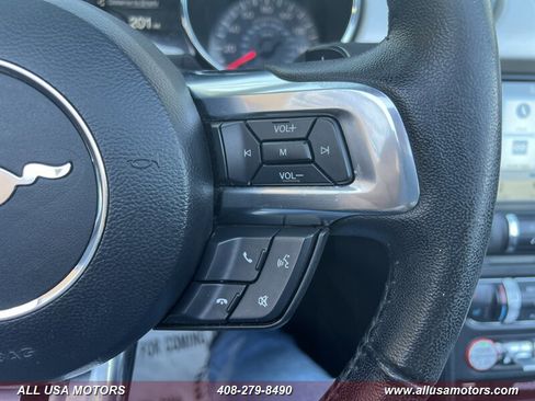 Used 2017 Ford Mustang Premium image 34