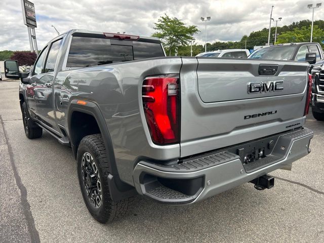 New 2026 GMC Sierra 2500 Denali w/ Denali Reserve Package AWD/4WD image 5