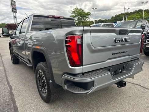 New 2026 GMC Sierra 2500 Denali w/ Denali Reserve Package AWD/4WD image 5
