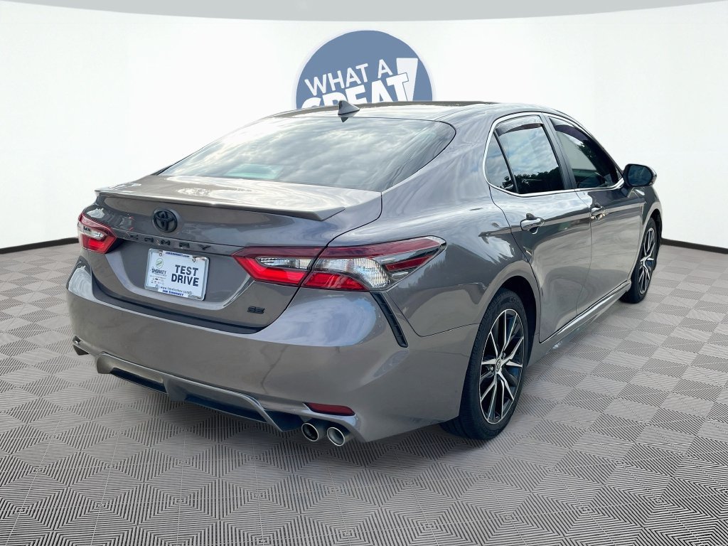 Used 2024 Toyota Camry SE FWD image 6
