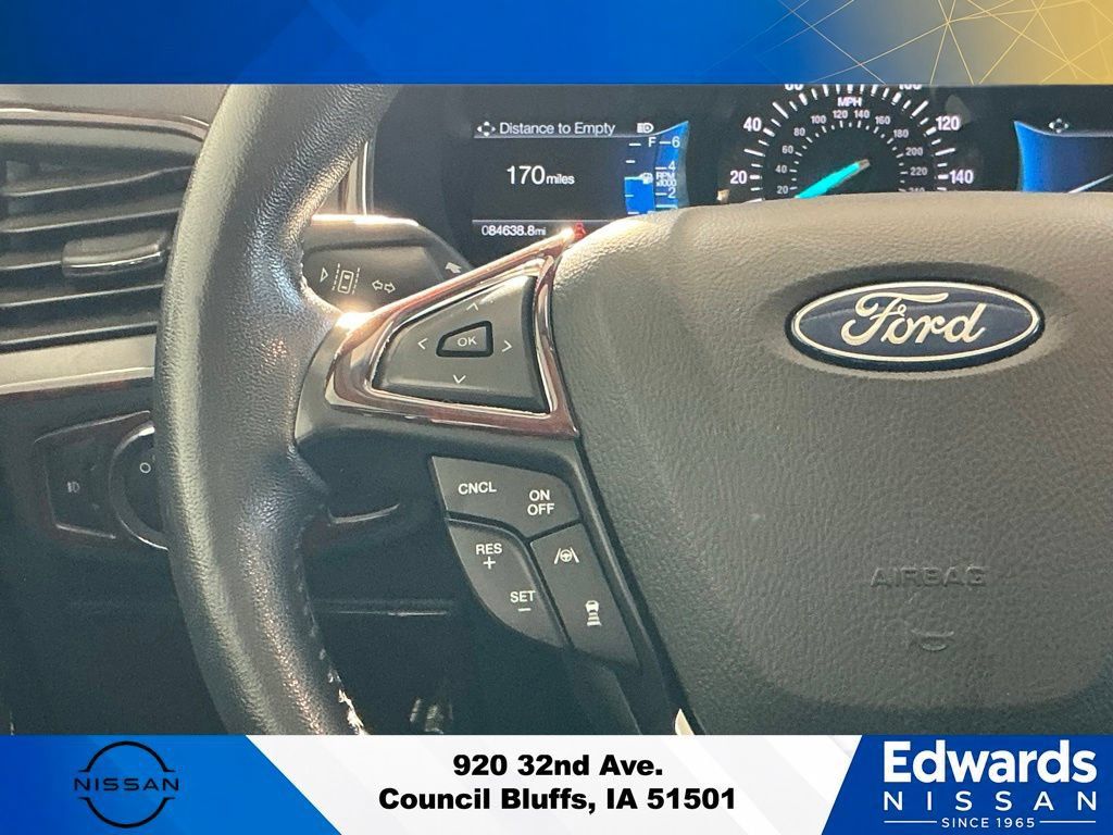 Used 2021 Ford Edge Titanium AWD/4WD image 20