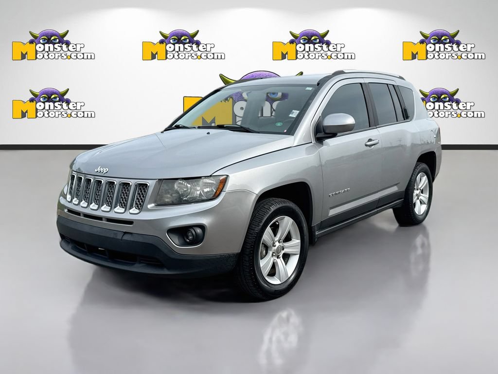 Used 2014 Jeep Compass Latitude FWD image 1