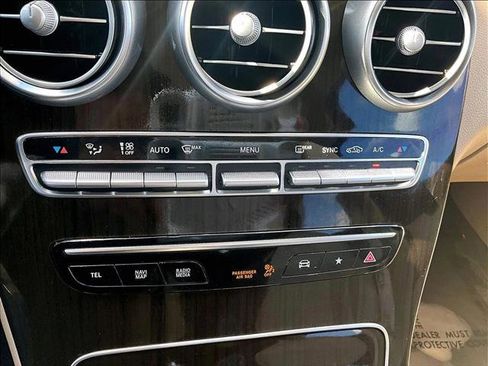 Used 2022 Mercedes-Benz GLC 300 image 22