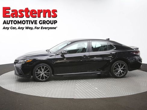 Used 2024 Toyota Camry SE w/ Convenience Package FWD image 58