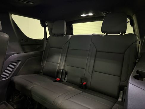 Used 2024 Chevrolet Tahoe Z71 w/ Off-Road Capability Package AWD/4WD image 16