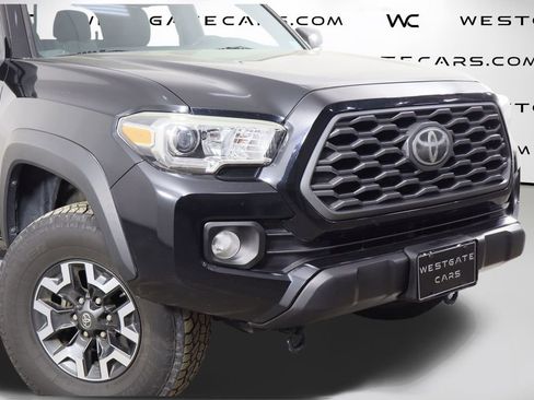 Used 2020 Toyota Tacoma TRD Off-Road image 42