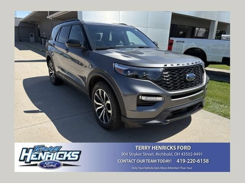 Used 2023 Ford Explorer ST AWD/4WD image 1