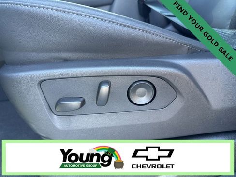 New 2026 Chevrolet Suburban LT w/ Comfort Package image 18