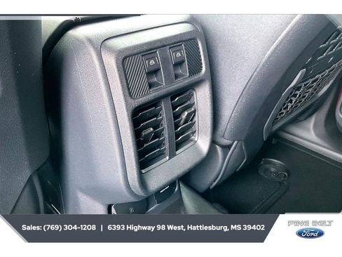 New 2025 Ford Bronco Badlands w/ Sasquatch Package AWD/4WD image 24