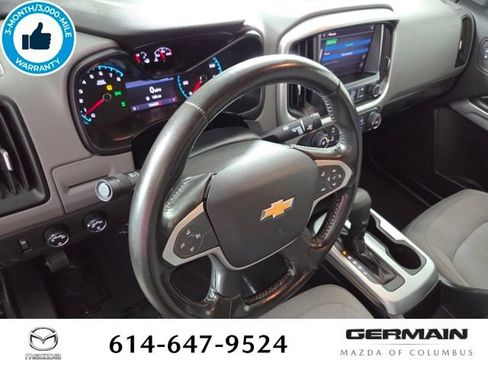 Used 2020 Chevrolet Colorado LT AWD/4WD image 16