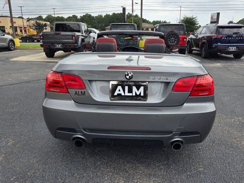 Used 2013 BMW 335is Convertible RWD image 9
