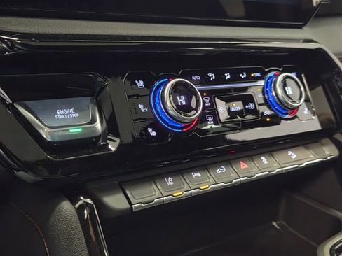 New 2026 GMC Sierra 2500 AT4 w/ AT4 Premium Plus Package image 21