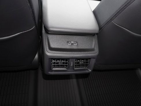 New 2026 Toyota bZ XLE Plus image 11