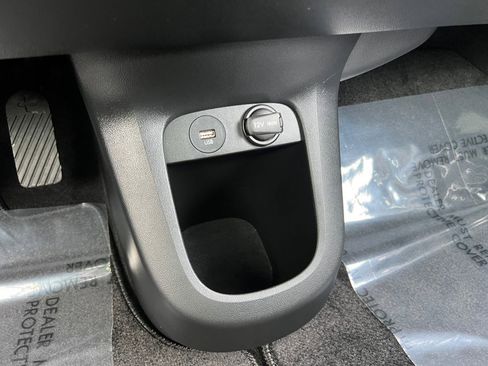 Used 2024 Hyundai Ioniq 5 Limited image 31