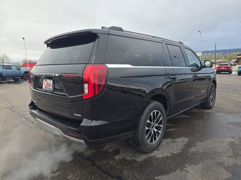 Used 2025 Ford Expedition Max Platinum AWD/4WD image 5