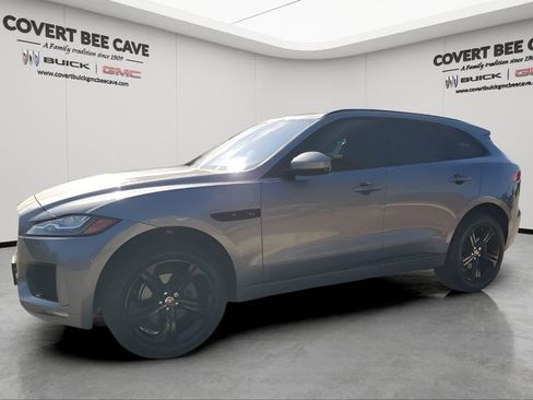 Used 2020 Jaguar F-PACE Checkered Flag image 4