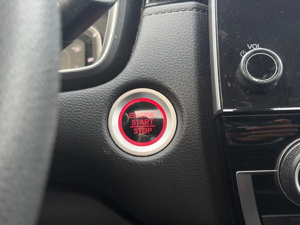 Used 2017 Honda CR-V EX image 25