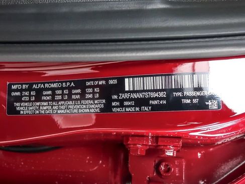 New 2025 Alfa Romeo Giulia AWD w/ Driving Assist Package image 21