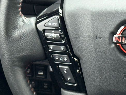 Used 2024 Nissan Frontier PRO-4X w/ Pro Convenience Package image 31