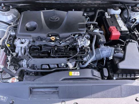 Used 2023 Toyota Camry XSE FWD image 15