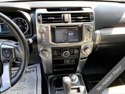 Used 2016 Toyota 4Runner SR5 Premium AWD/4WD image 6