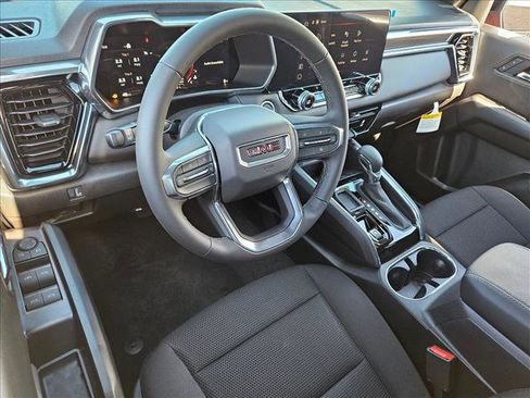 New 2026 GMC Canyon Elevation w/ Convenience Package image 3