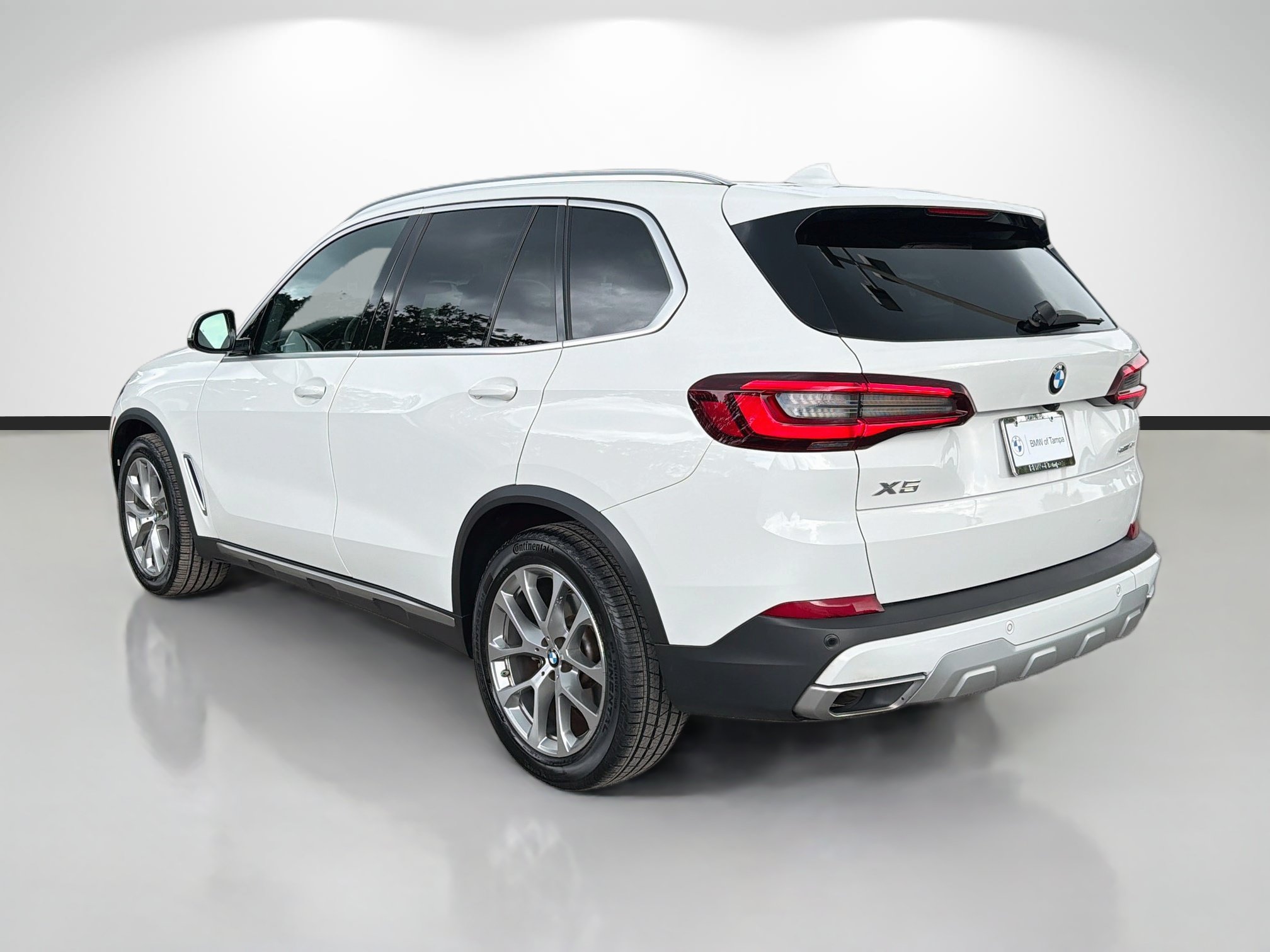 Used 2022 BMW X5 sDrive40i w/ Premium Package RWD image 5