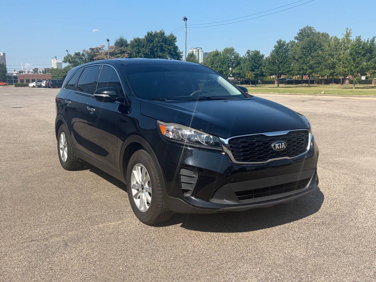 Used 2019 Kia Sorento L FWD image 3