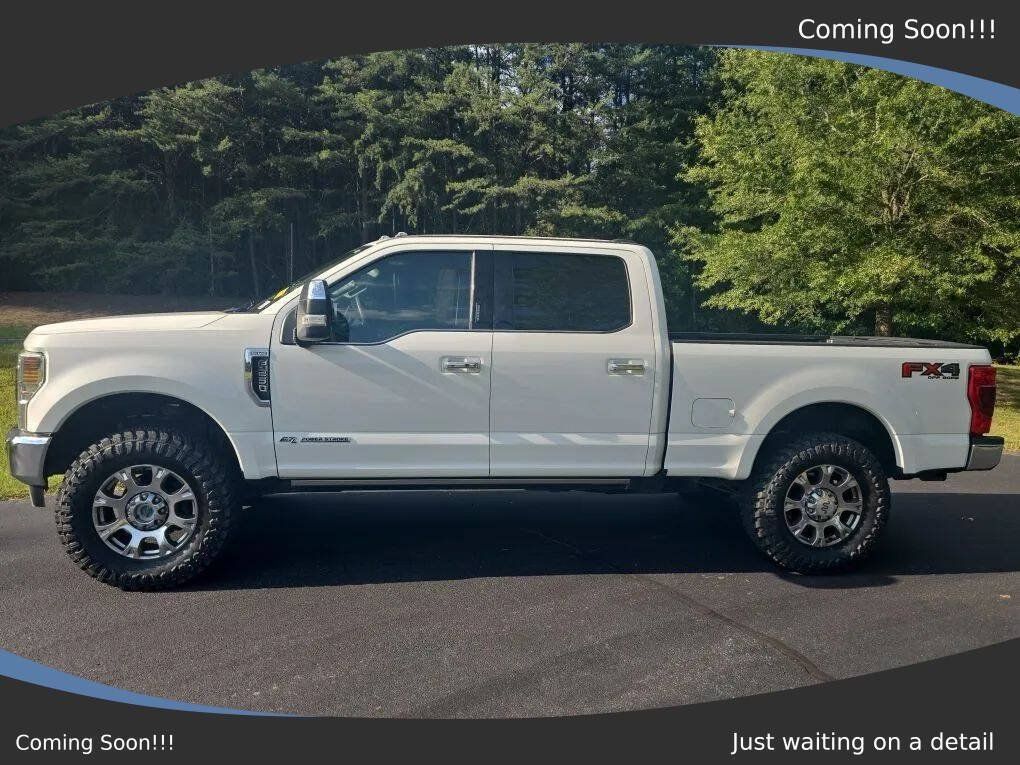 Used 2022 Ford F250 King Ranch w/ King Ranch Ultimate Package AWD/4WD image 2